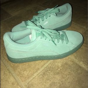 Puma Mint Suede Classic Sneakers